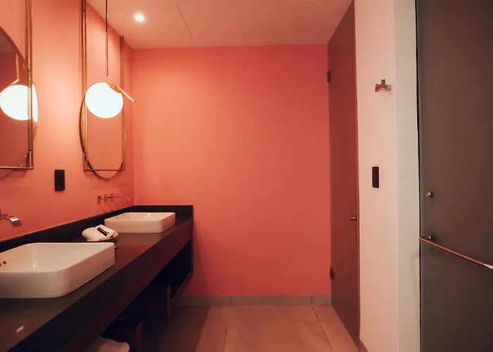 Hotel Calixta 4*